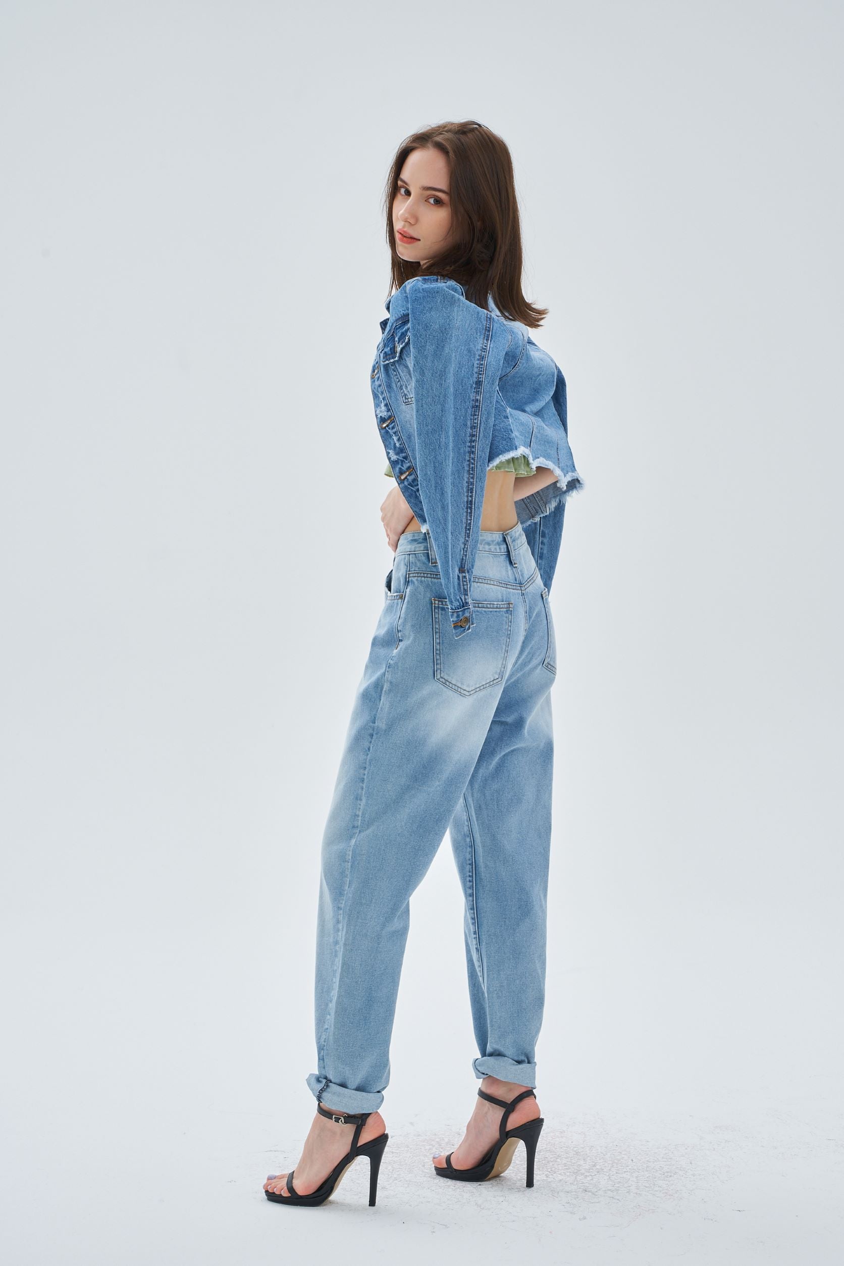 ZIPPER FLY STRAIGHT LEG JEANS - Image 3