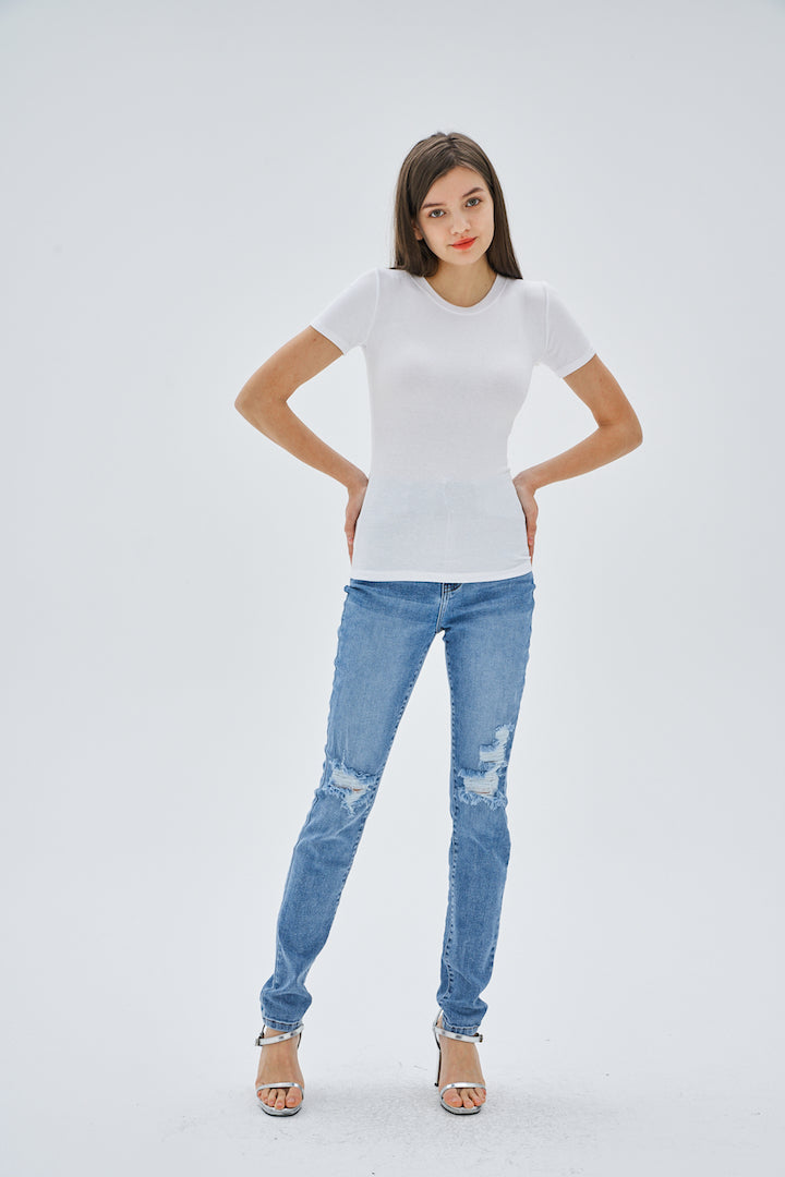 RIPPED HIGH WAIST JEANS