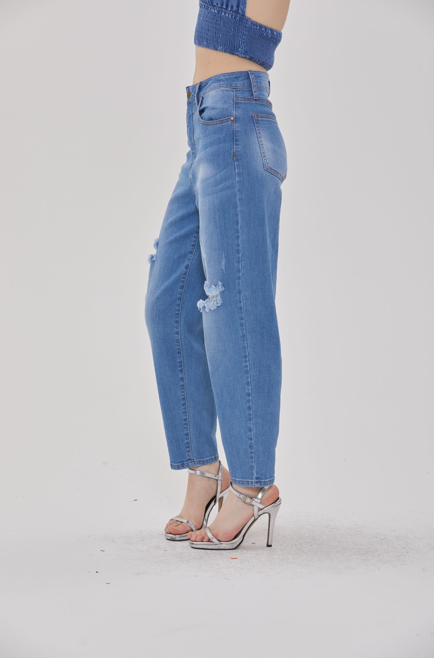 RIPPED DETAIL STRAIGHT LEG JEANS - Image 7