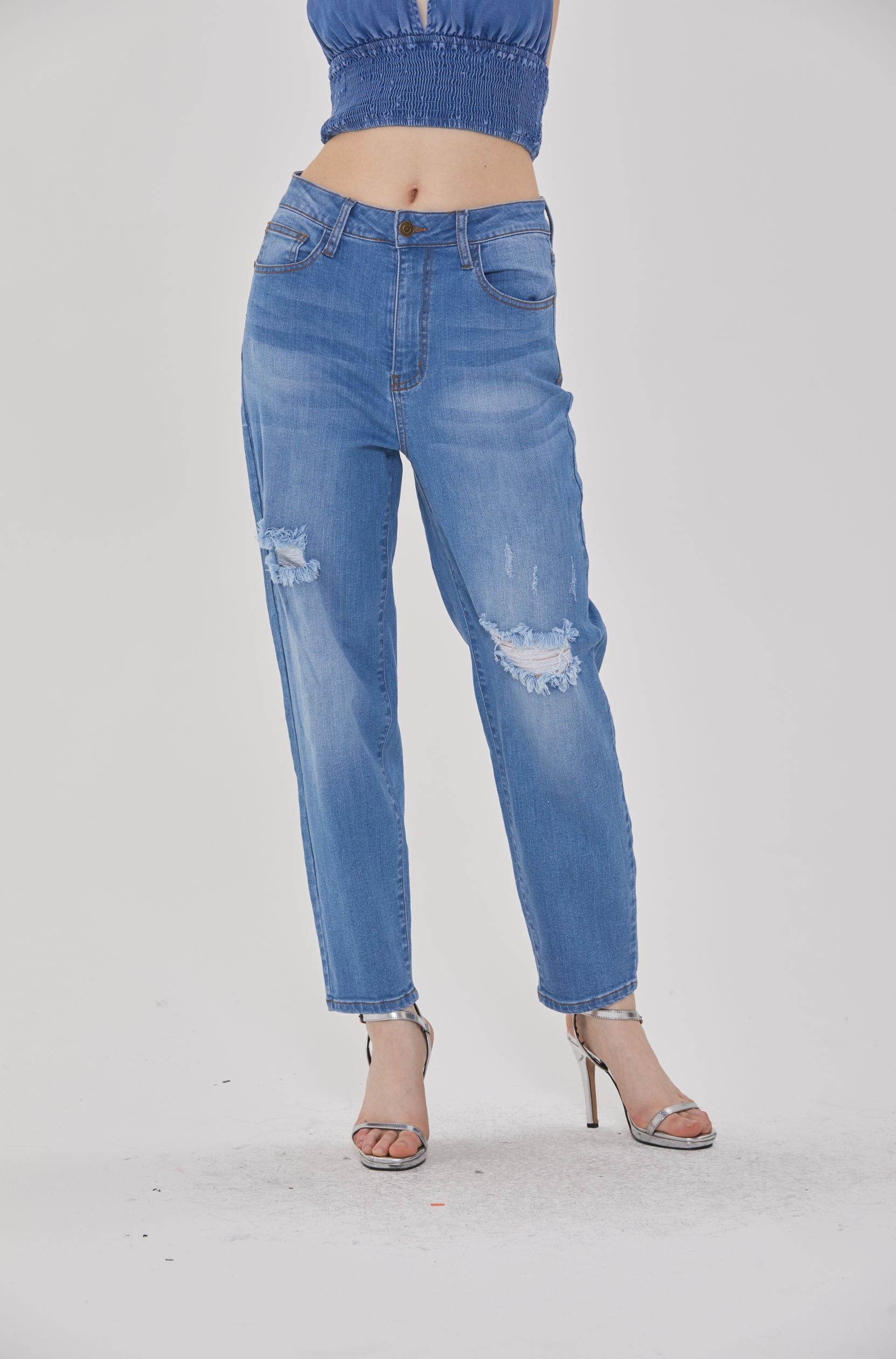 RIPPED DETAIL STRAIGHT LEG JEANS - Image 6