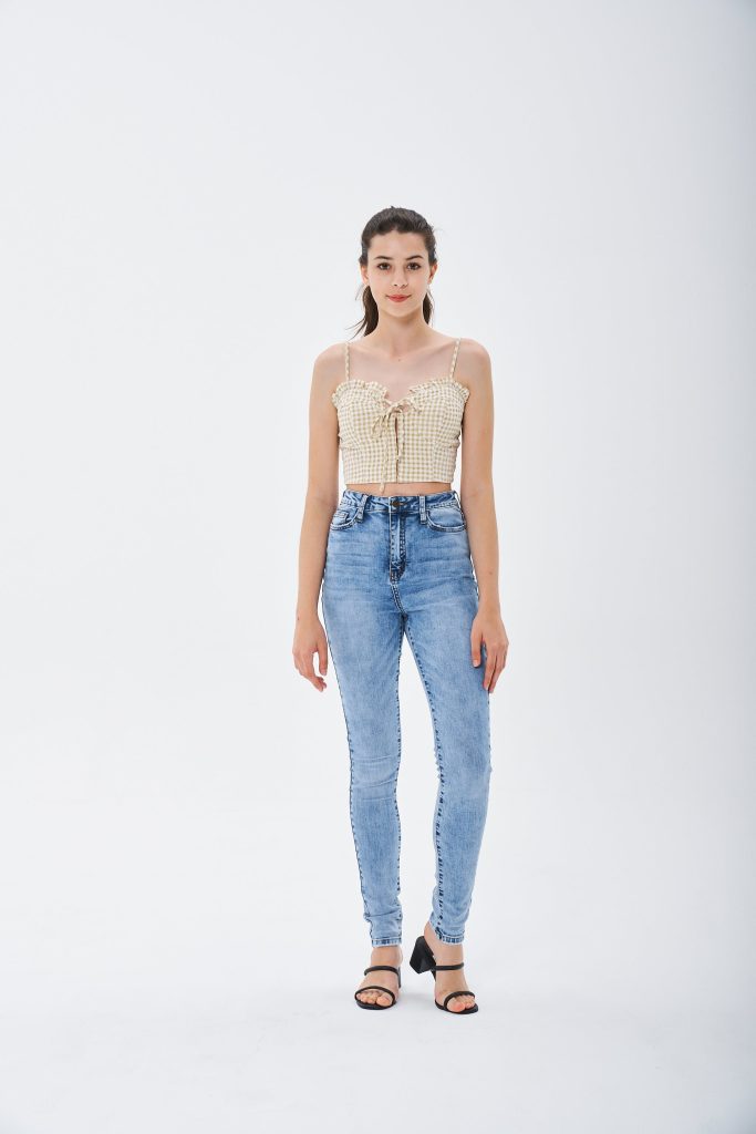 HIGH RISE LIGHT JEANS