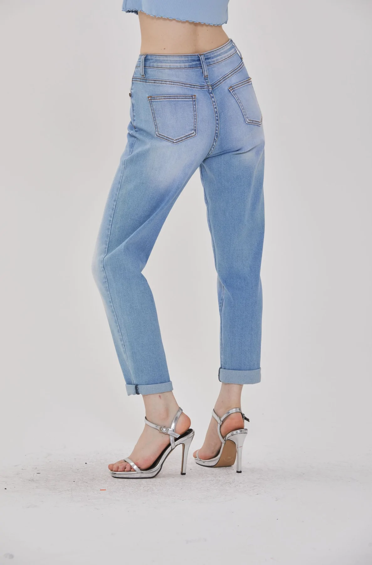ZIPPER FLY STRAIGHT LEG JEANS - Image 8