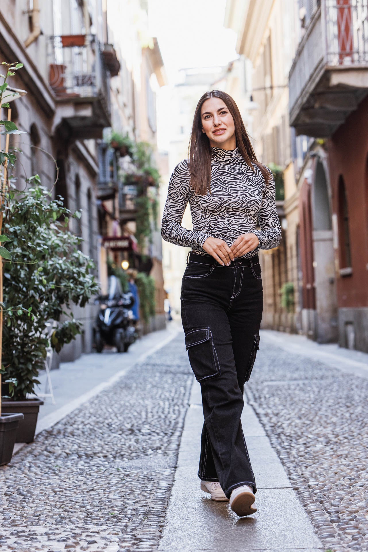 STITCHED OUT CARGO JEANS - Image 6