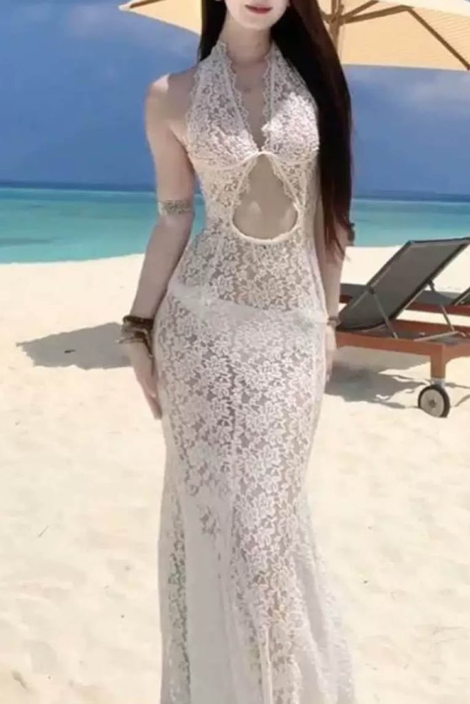 French-Style Lace Deep V Mermaid Skirt