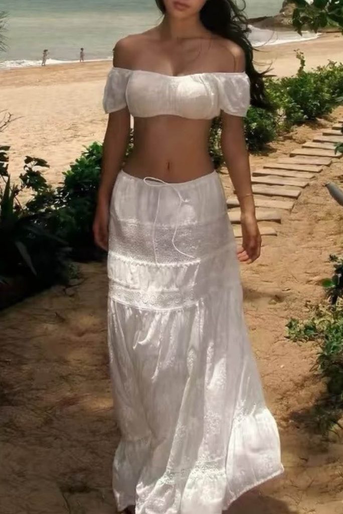 Aesthetic Bandeau 2-Piece Beach Maxi Skirt